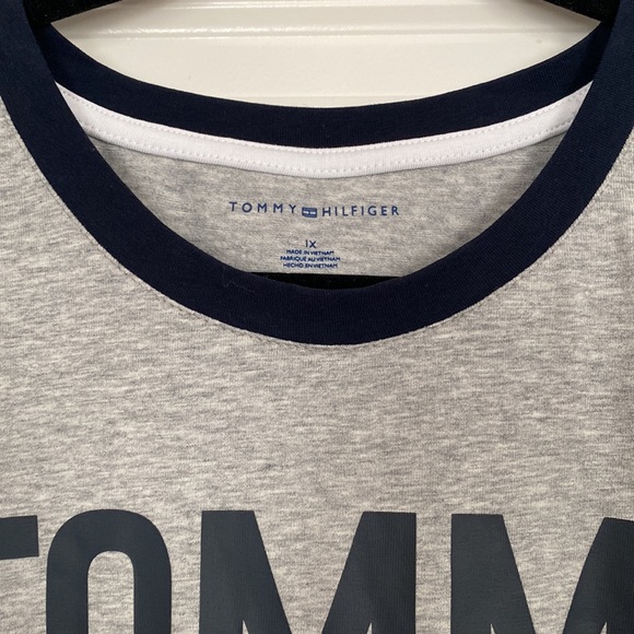 Tommy Hilfiger dress - Picture 7 of 10